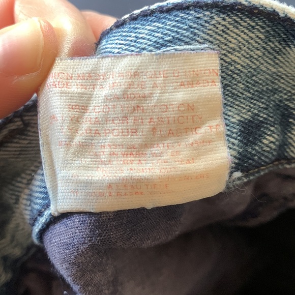 Vintage Mom Jeans - Picture 4 of 6